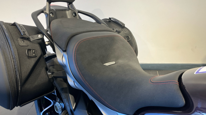 Ducati X Diavel V4 Burning Red (25MY)